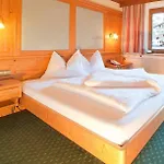 Koessler Otel 3*